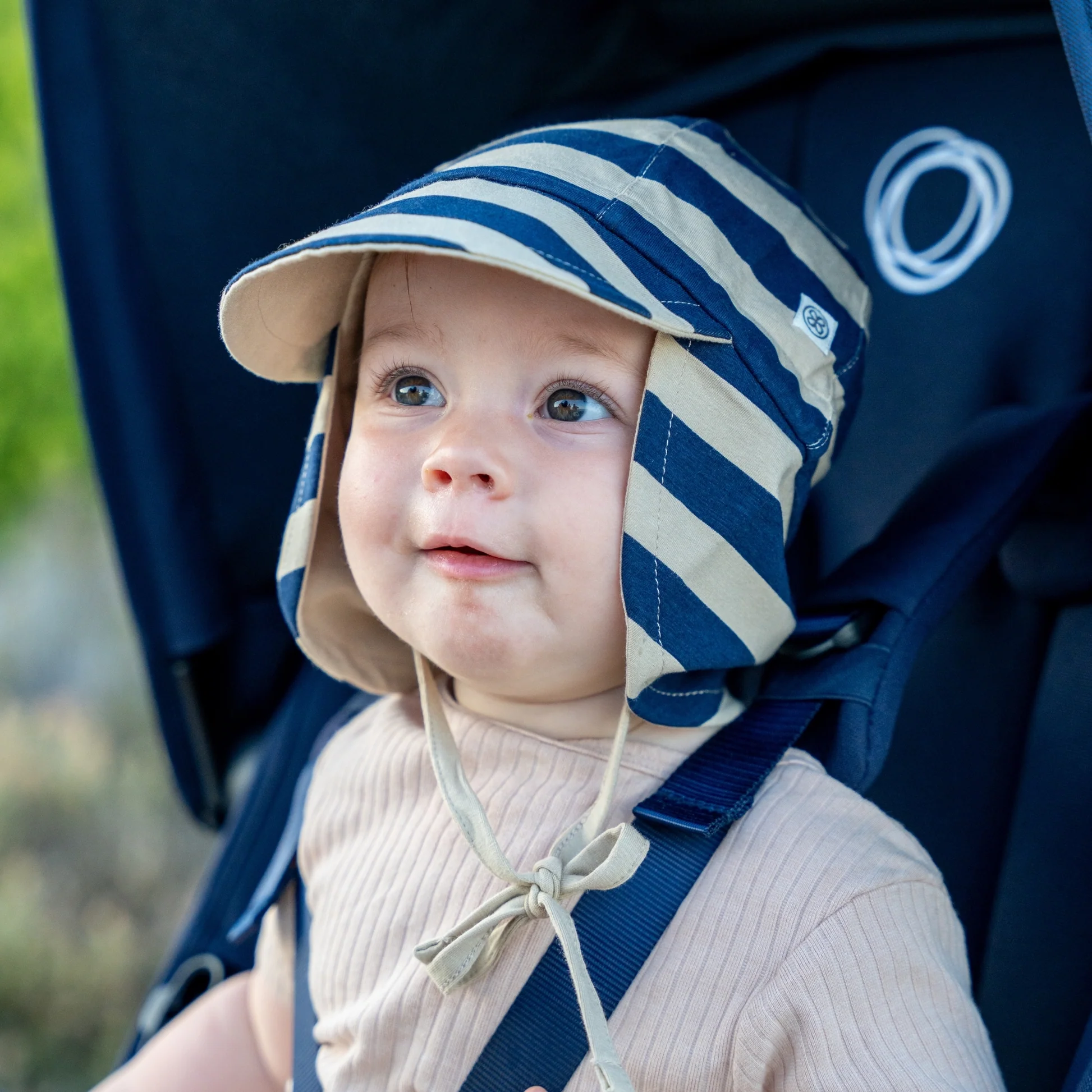 Baby_sun_hat_-_UV_protective.jpg