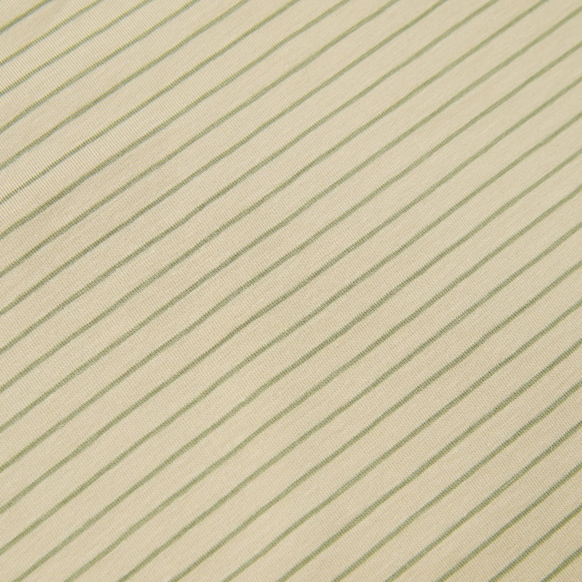 Details-poncho-color-Sandy-Beach_Olive-Green.jpg